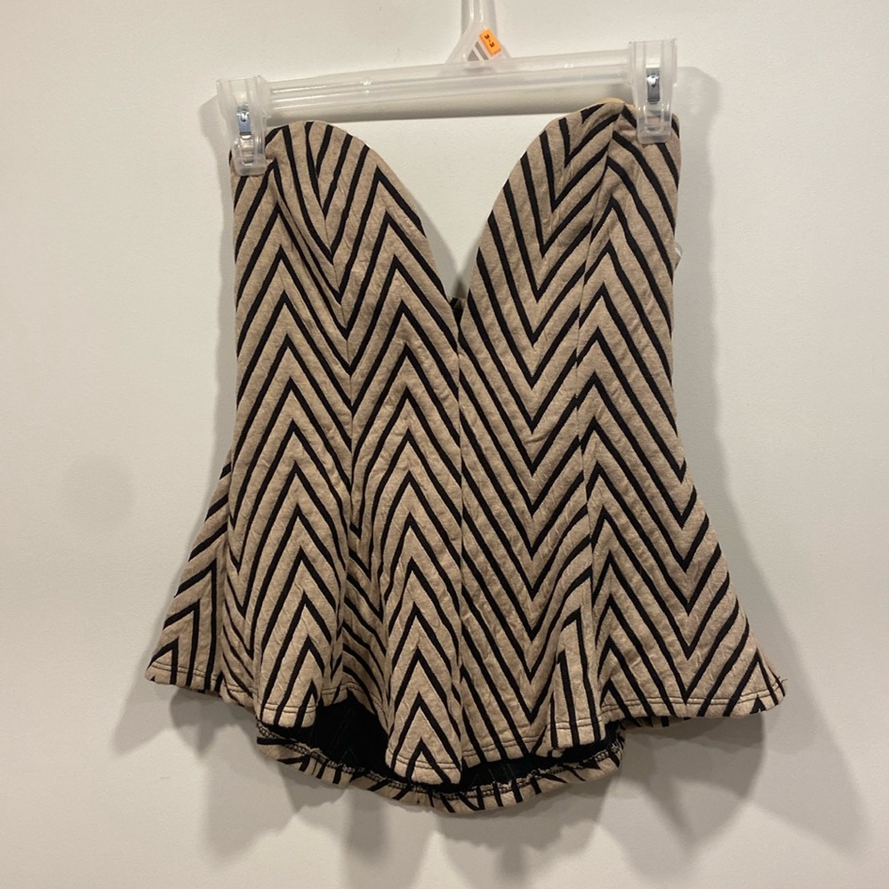 Boned corset style pulum top